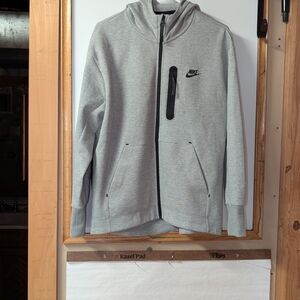 Unisex Nike Sportswear Tech Fleece Full-Zip Hoodie